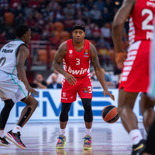 Isaiah Canaan connects 8/11 triples in latest Olympiacos domestic triumph